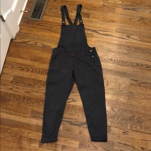 Grey Overalls, Hollister